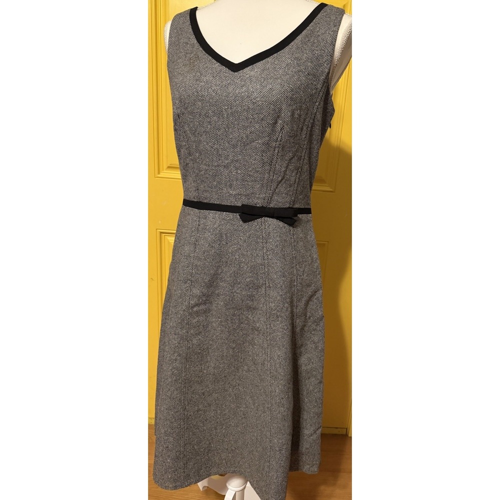 Ann Taylor LOFT Dress‎ Size 6 Wool Blend Gray Lined  Career Lagenlook